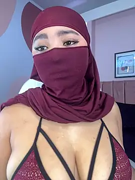 Natashaaa1 online show from June 22, 2026, 7:44 pm