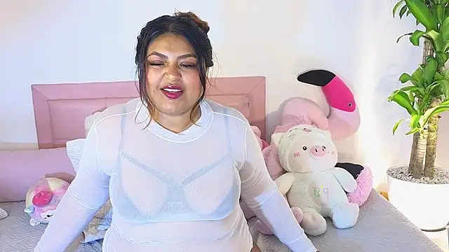 Snapshot of Hela_Collins chatting on March 11, 2026, 7:25 am Hela Collins online show from March 11, 2026, 7:25 am