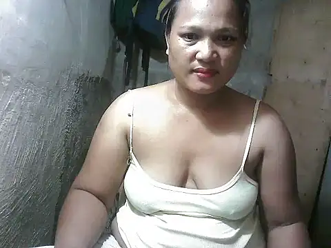 lady helen00 online show from July 13, 2026, 6:16 am