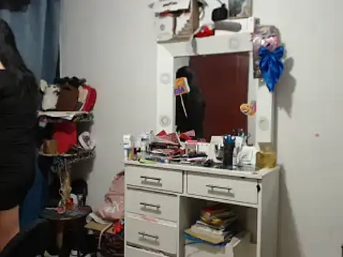 Snapshot of annie_clark2 chatting on December 12, 2024, 1:10 am annie clark2 online show from December 12, 2024, 1:10 am