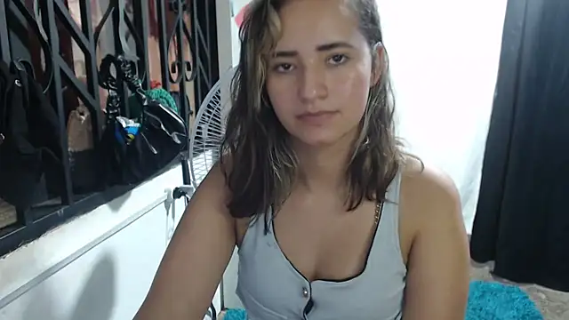 Snapshot of annie_clark2 chatting on November 6, 2025, 9:26 pm annie clark2 online show from November 6, 2025, 9:26 pm