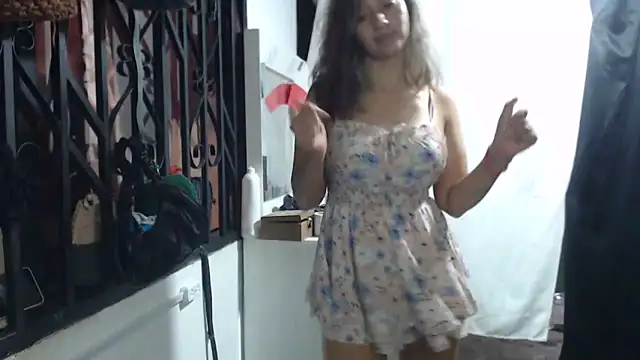 Snapshot of annie_clark2 chatting on November 9, 2025, 8:40 pm annie clark2 online show from November 9, 2025, 8:40 pm