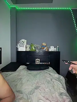 Kailertwink online show from March 6, 2026, 3:03 am