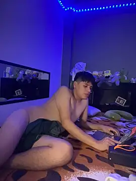 Kailertwink online show from May 1, 2026, 3:33 am