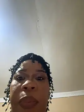 Snapshot of THICKBUNNYCHICKxxx chatting on September 27, 2025, 6:13 pm THICKBUNNYCHICKxxx online show from September 27, 2025, 6:13 pm