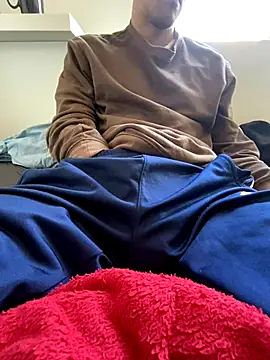 Snapshot of greggts chatting on November 6, 2025, 9:54 am greggts online show from November 6, 2025, 9:54 am