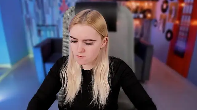 Stef Nicks online show from February 22, 2026, 5:30 am