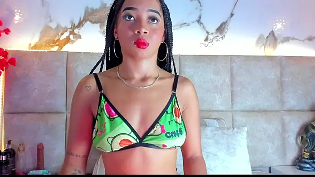 KarolBlanco online show from July 27, 2026, 7:32 pm