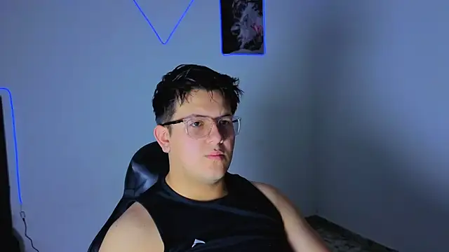 Snapshot of Ryan_Doretti chatting on November 5, 2025, 10:37 am Ryan Doretti online show from November 5, 2025, 10:37 am