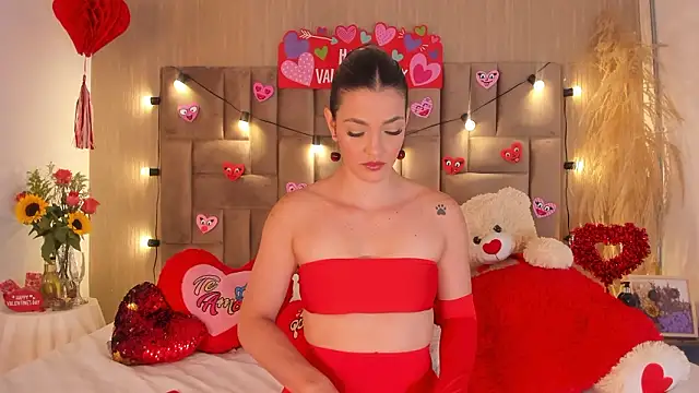 ClaradelMar online show from February 14, 2026, 9:50 am