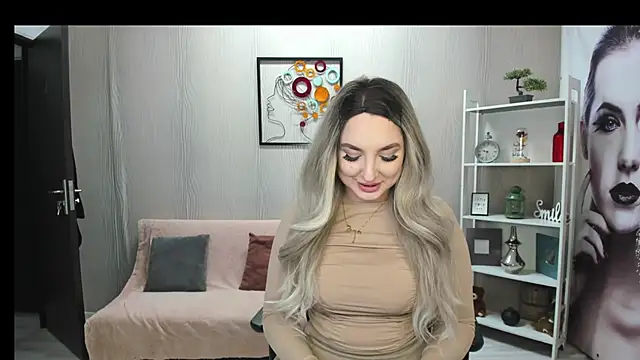 JaquelinLaurent online show from March 9, 2026, 7:29 pm