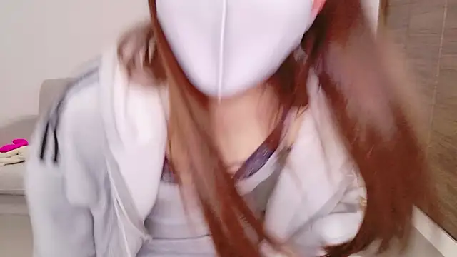 Snapshot of ena_7 chatting on March 24, 2026, 3:17 pm ena 7 online show from March 24, 2026, 3:17 pm