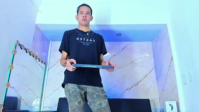 jeremytonner online show from November 15, 2025, 3:59 am