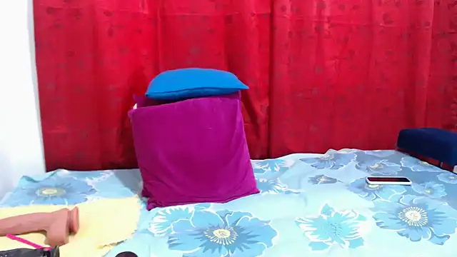 Snapshot of Sexysquirtmommy chatting on June 16, 2026, 10:01 pm Sexysquirtmommy online show from June 16, 2026, 10:01 pm