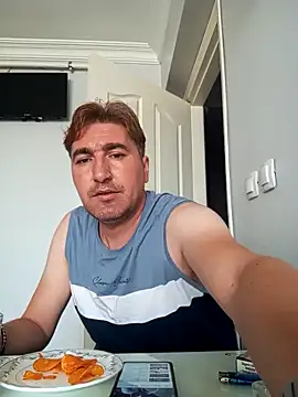 mert0359 online show from September 14, 2025, 12:37 pm