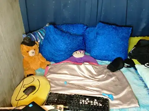 Snapshot of xxloveheart chatting on September 17, 2025, 5:31 am xxloveheart online show from September 17, 2025, 5:31 am