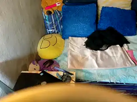 Snapshot of xxloveheart chatting on September 25, 2025, 12:03 am xxloveheart online show from September 25, 2025, 12:03 am