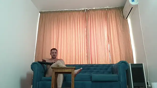 Snapshot of BLOND_GOD chatting on July 28, 2026, 3:21 pm BLOND GOD online show from July 28, 2026, 3:21 pm