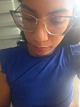 Snapshot of RavenShyfit chatting on November 10, 2025, 11:53 am RavenShyfit online show from November 10, 2025, 11:53 am