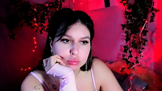 ChloeRicc online show from February 21, 2026, 7:48 pm