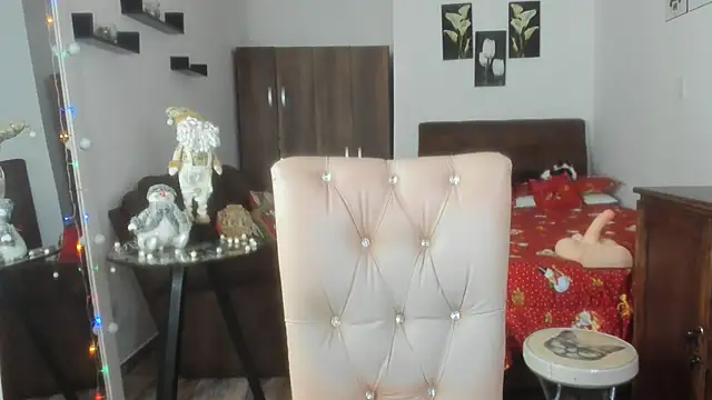 Snapshot of Bryony_Sullyvan chatting on December 27, 2024, 9:00 pm Bryony Sullyvan online show from December 27, 2024, 9:00 pm