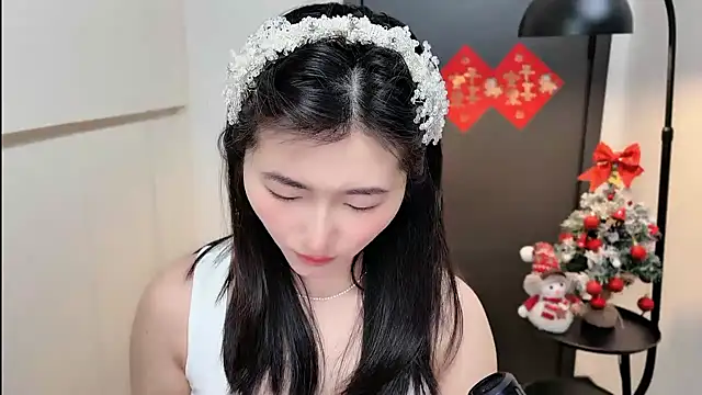 Snapshot of Rosalind_xixi chatting on February 14, 2026, 10:56 am Rosalind xixi online show from February 14, 2026, 10:56 am