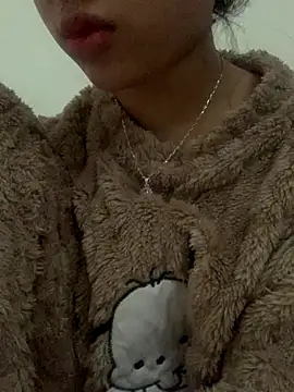 Nguyenha11 online show from January 8, 2026, 9:44 am