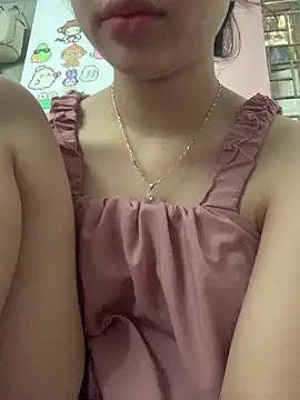 Snapshot of Nguyenha11 chatting on April 14, 2026, 7:36 am Nguyenha11 online show from April 14, 2026, 7:36 am
