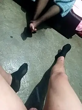 Snapshot of Tupapasiitooo chatting on March 27, 2026, 8:48 am Tupapasiitooo online show from March 27, 2026, 8:48 am