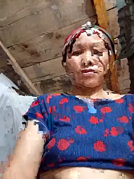 Snapshot of TinTin321 chatting on October 16, 2025, 12:33 am TinTin321 online show from October 16, 2025, 12:33 am