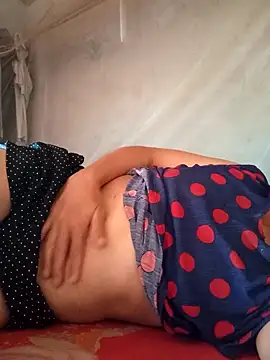 Snapshot of TinTin321 chatting on October 17, 2025, 4:26 am TinTin321 online show from October 17, 2025, 4:26 am