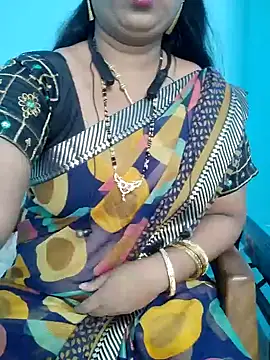 Snapshot of yelmaji91 chatting on October 15, 2025, 4:56 am yelmaji91 online show from October 15, 2025, 4:56 am