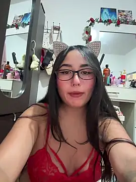 saranghae  online show from November 4, 2025, 11:15 pm