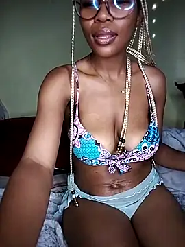 Seductive Yellow Titties online show from February 13, 2026, 2:46 pm