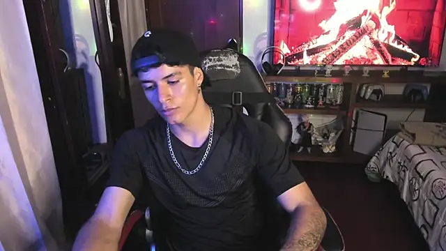 Snapshot of jacobbiker chatting on July 30, 2026, 2:10 am jacobbiker online show from July 30, 2026, 2:10 am