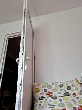 Vera Elle online show from February 10, 2026, 9:24 am