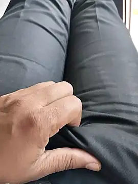 Snapshot of hunk28_6 chatting on October 19, 2025, 8:04 am hunk28 6 online show from October 19, 2025, 8:04 am