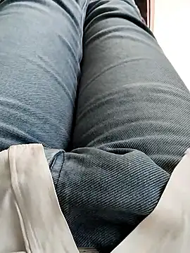 Snapshot of hunk28_6 chatting on October 21, 2025, 6:47 am hunk28 6 online show from October 21, 2025, 6:47 am