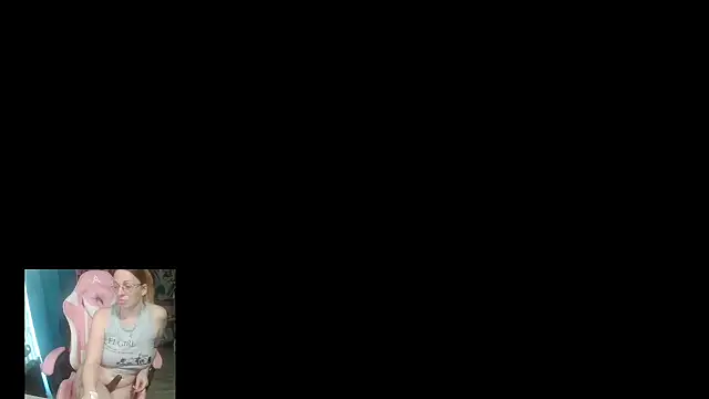 rubystrip online show from November 6, 2025, 1:01 pm