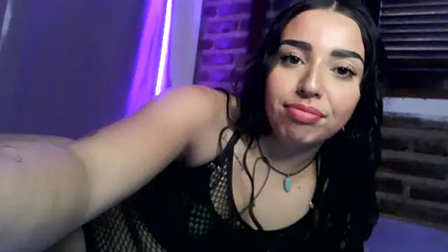 Snapshot of sweetbrunette22 chatting on December 1, 2025, 4:34 pm sweetbrunette22 online show from December 1, 2025, 4:34 pm