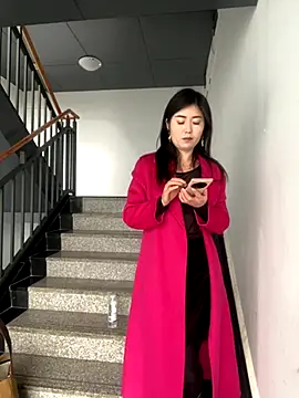 xtt1689999 online show from November 25, 2025, 4:12 am