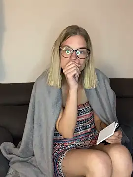 Lesamantssexy online show from October 11, 2025, 7:01 pm