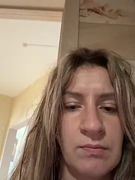 EvvaMur online show from October 1, 2025, 1:00 am