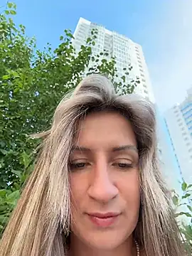 EvvaMur online show from July 13, 2026, 2:47 am