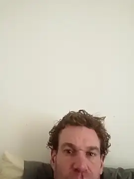 Snapshot of BigD1ckDan86 chatting on November 19, 2025, 7:25 pm BigD1ckDan86 online show from November 19, 2025, 7:25 pm