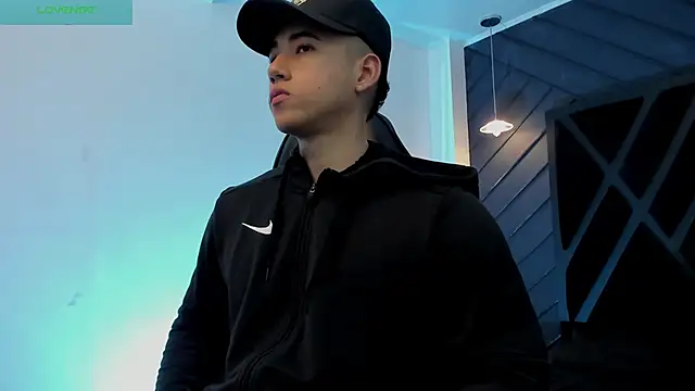 Draven Marceaux online show from December 4, 2025, 11:19 am