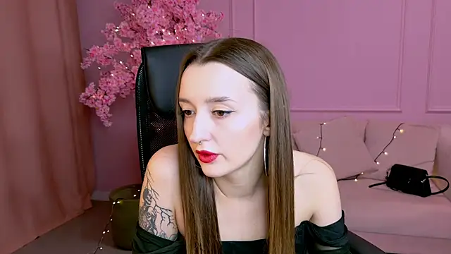 AliceLids online show from September 19, 2025, 1:12 pm