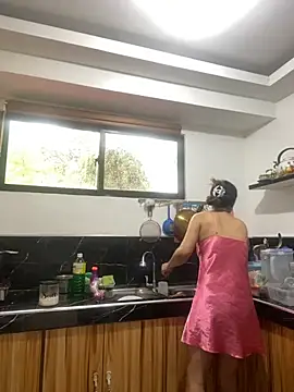 wildpussycat69 online show from November 9, 2025, 4:11 am