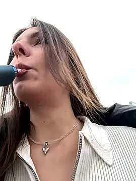 Snapshot of kittyCarrol chatting on September 22, 2025, 10:28 am kittyCarrol online show from September 22, 2025, 10:28 am