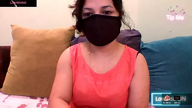 Snapshot of mitali_sanju chatting on October 23, 2025, 1:38 am mitali sanju online show from October 23, 2025, 1:38 am